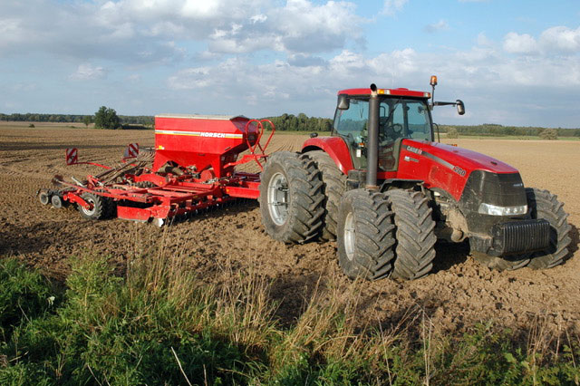 Produttore di accessori per trattori, ruote per macchine agricole, Polonia
