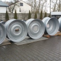 Produttore di accessori per trattori, ruote per macchine agricole, Polonia