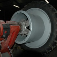 Produttore di accessori per trattori, ruote per macchine agricole, Polonia
